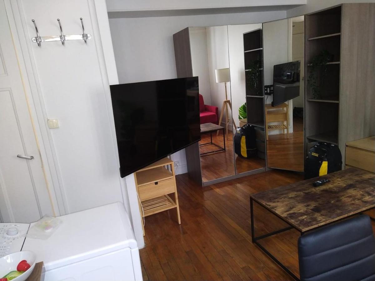 Heart Of - - 2p - Invalides Free Netflix Parijs